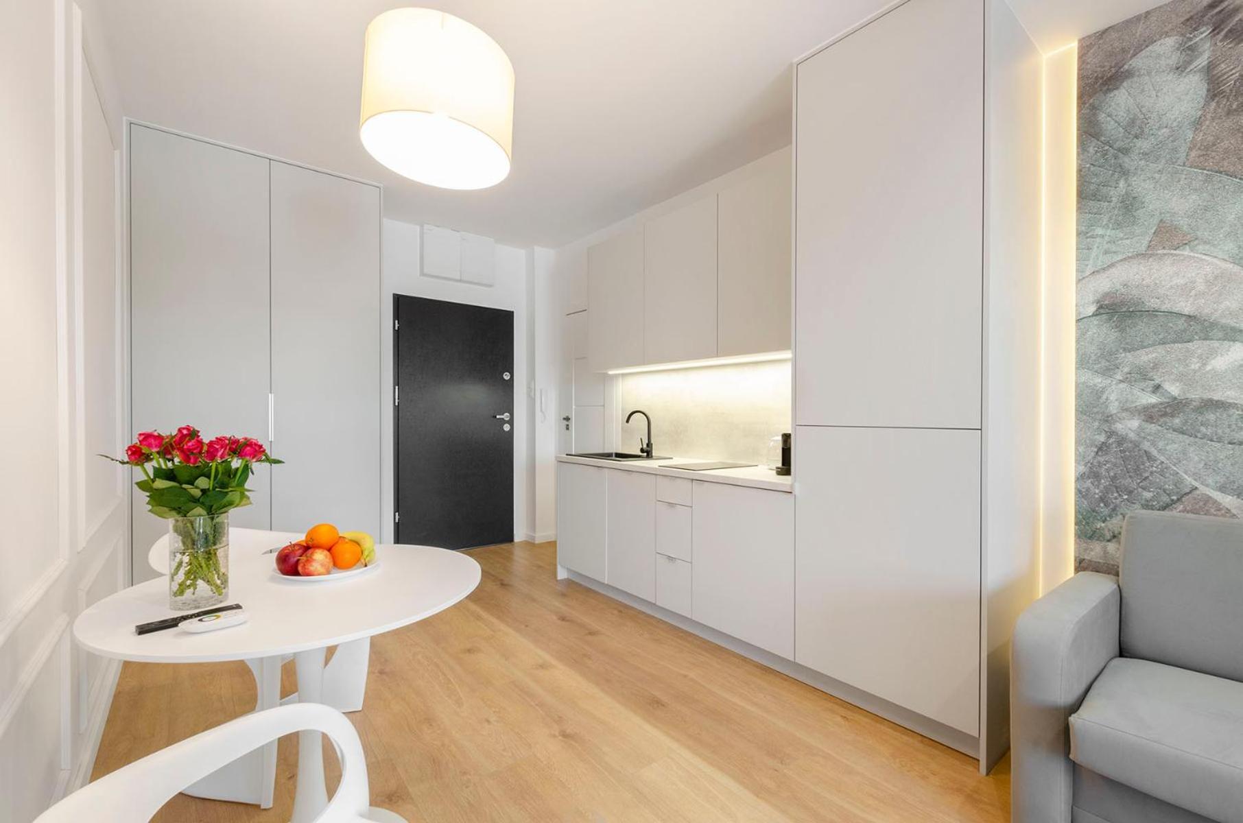 Apartment Centrum Wigury Parking Dostep Na Kod Blisko Galeria Lodzka, Piotrkowska, Jednorozec *