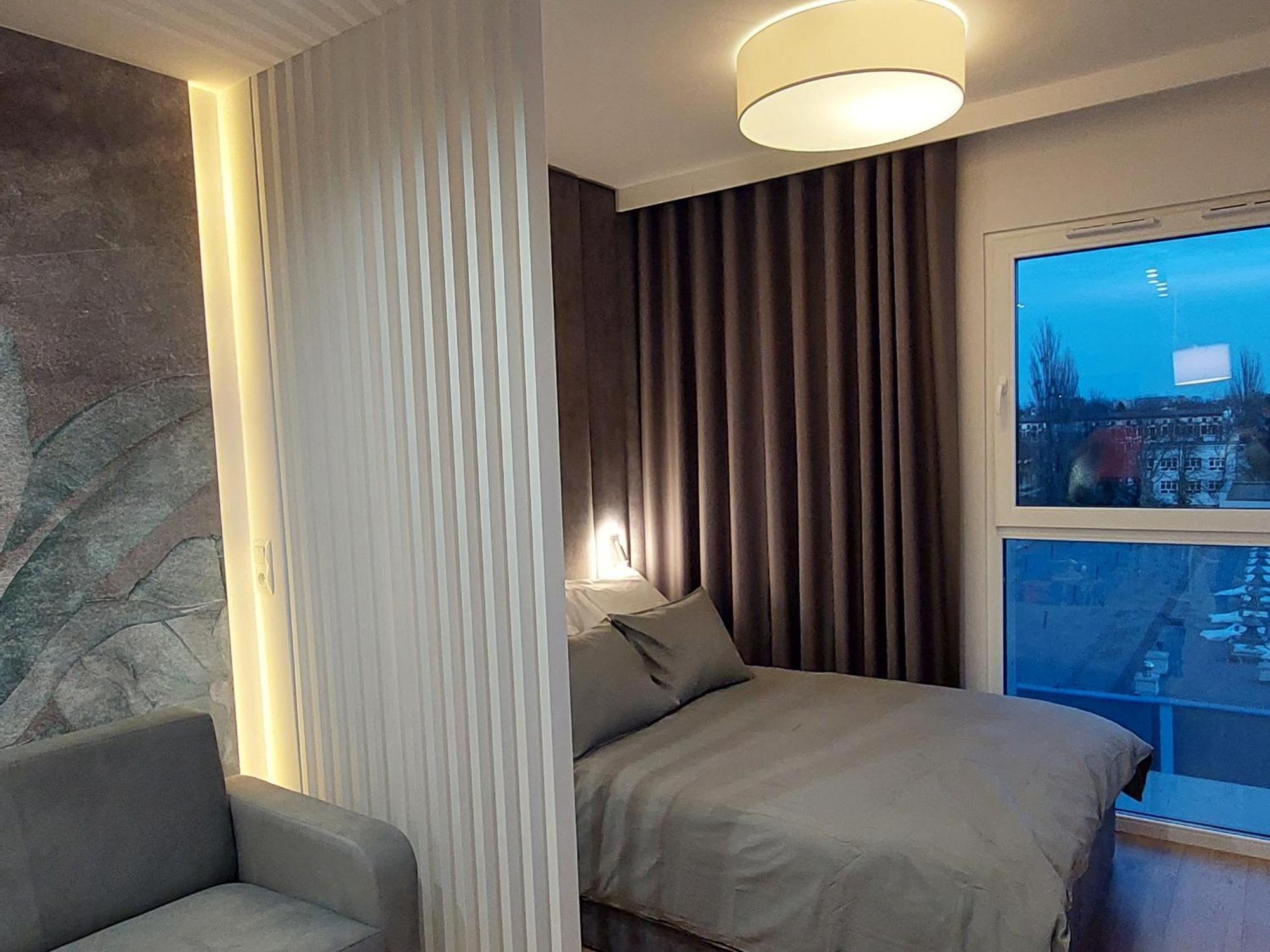 Apartment Centrum Wigury Parking Dostep Na Kod Blisko Galeria Lodzka, Piotrkowska, Jednorozec *